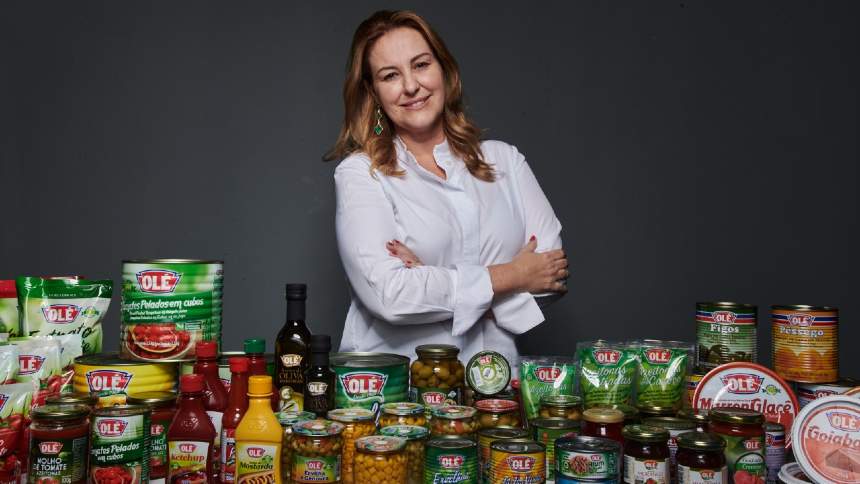 Com “maior bruschetta do mundo”, Conservas Olé eleva aposta no food service (e no tomate)