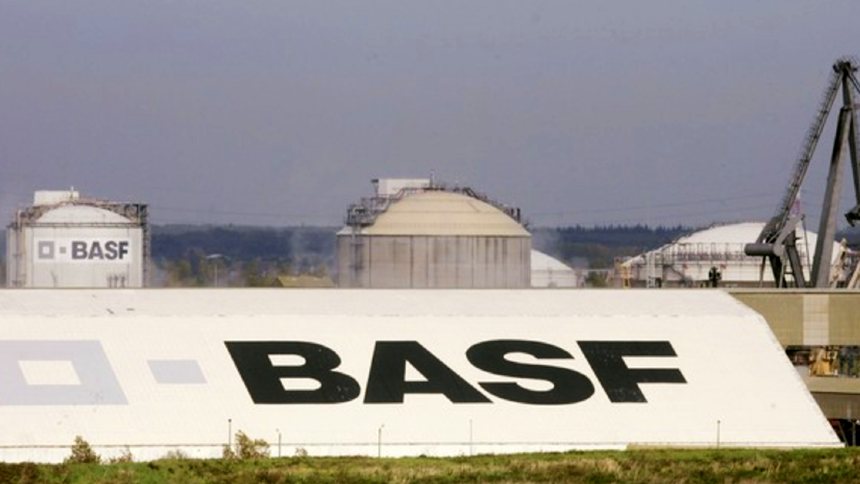 Basf alerta para atraso na venda de insumos, mas prevê crescer dois dígitos