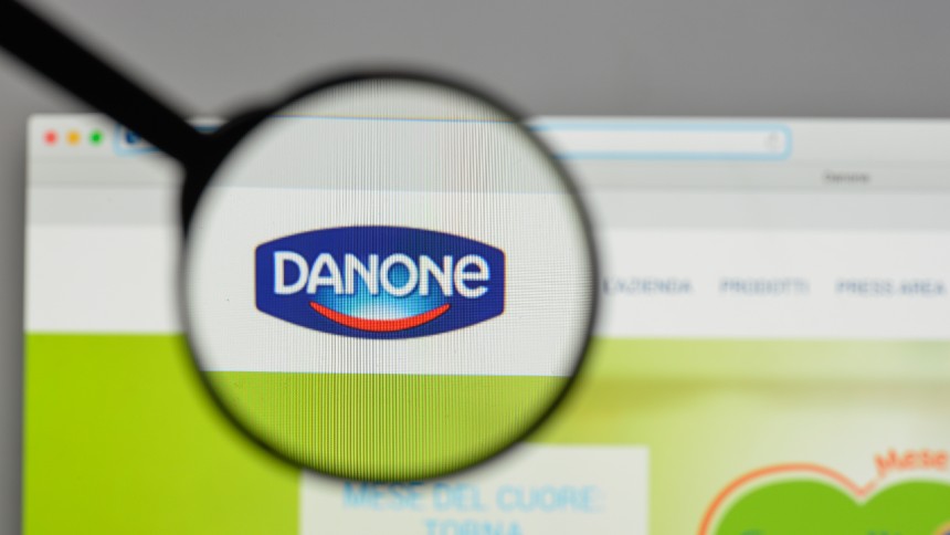 Danone desmente diretor e diz que compra soja do Brasil. Mas o leite já estava derramado