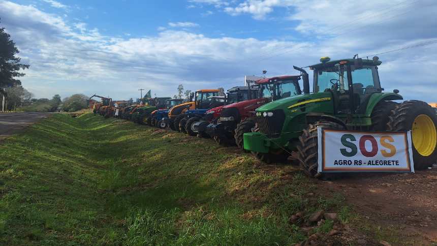 Fávaro confirma prorrogação de dívidas, oposição critica e produtores mantêm protestos no RS