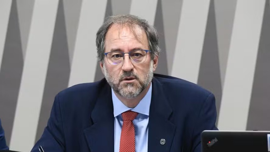 Banco do Brasil reforça time com “secretário agro” do Ministério da Fazenda