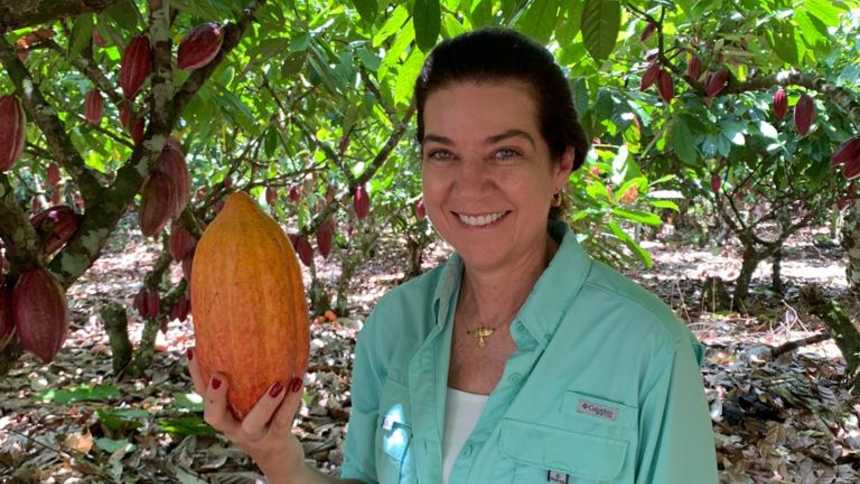 Herdeira de uma dinastia baiana, Claudia Calmon de Sá busca recolocar o estado no mapa do cacau de qualidade