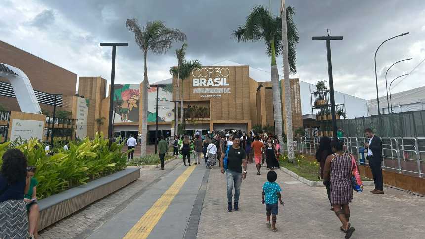 Dentro da COP - Dia 2: Green Zone está perto do povo, mas longe das decisões