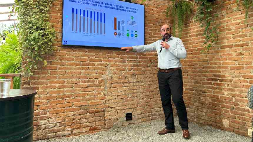 Yara articula parcerias para levar fertilizantes de baixo carbono para citros, milho, cana e cevada