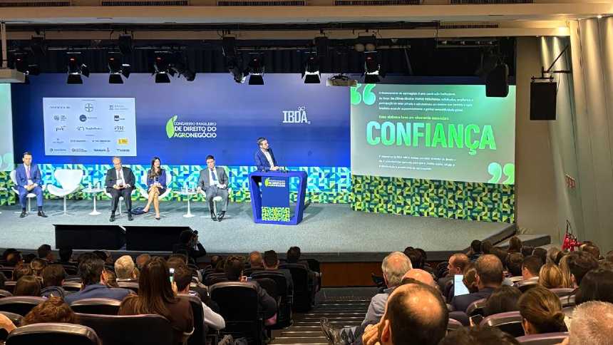 Amaggi vê RJs "vendidas como produto", mas aponta caminhos em meio à “crise de crédito”