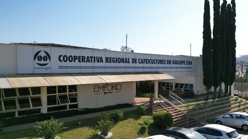 Cooxupé surfa nos preços altos do café e tem novo faturamento recorde em 2025