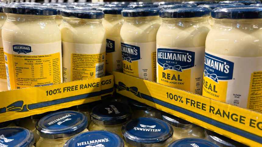 Vai uma Hellmann's aí? Unilever negocia venda de negócio de alimentos