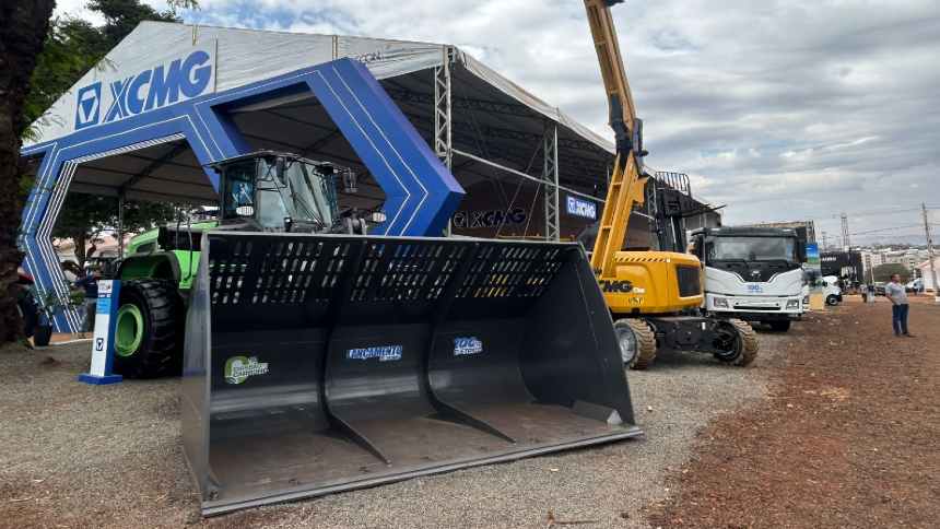Gigante chinesa XCMG “calça as botinas” e prepara venda de tratores agrícolas “à brasileira”