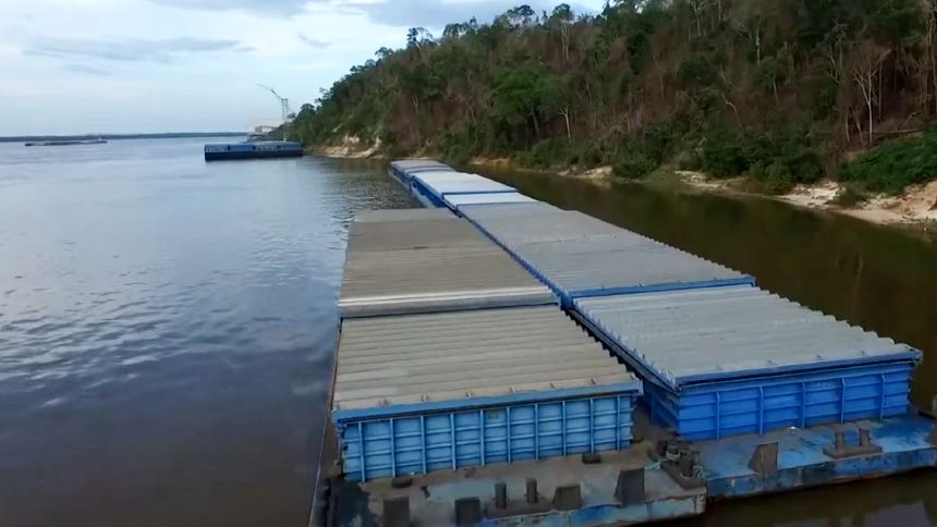 El Niño e falta de dragagem no rio Tapajós ameaçam logística no Arco Norte às vésperas da safra