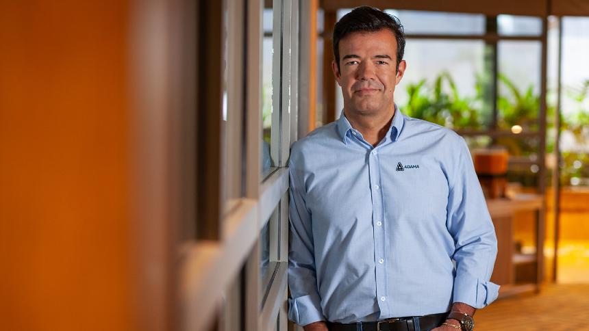 A ofensiva do novo CEO da Adama para crescer no Brasil (com inovação e mais crédito)